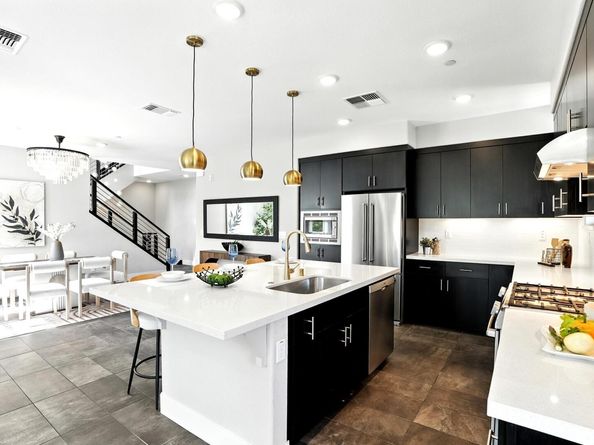 477 Mitchell Ave, Alameda CA 94501