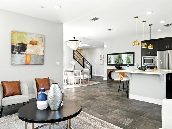 477 Mitchell Ave, Alameda CA 94501