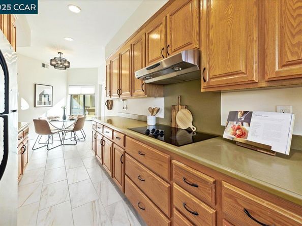 3711 Terra Granada 1B, Walnut Creek CA 94595