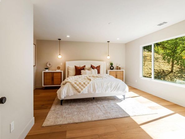 15 Manzanita Terrace, Orinda CA 94563