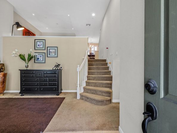 200 Old Oak Ln 3, Hayward CA 94541
