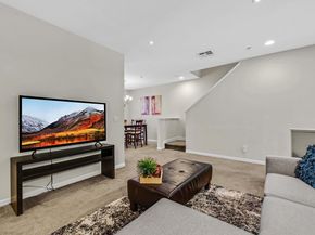 200 Old Oak Ln 3, Hayward CA 94541