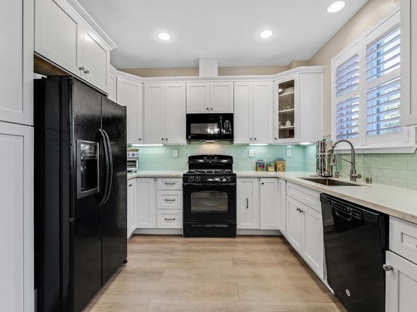 200 Old Oak Ln 3, Hayward CA 94541