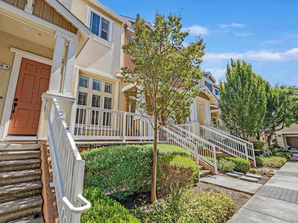 200 Old Oak Ln 3, Hayward CA 94541