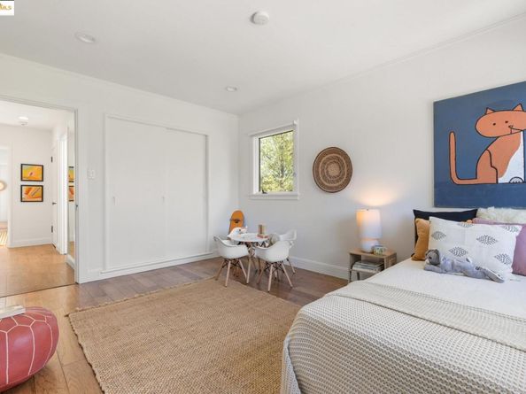 5671 Estates Dr, Oakland CA 94618