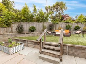 5671 Estates Dr, Oakland CA 94618