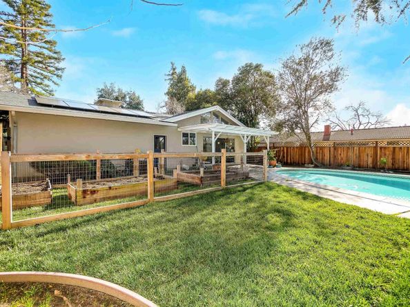 55 Normandy Ln, Walnut Creek CA 94598