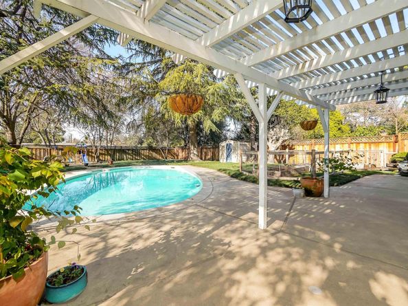 55 Normandy Ln, Walnut Creek CA 94598