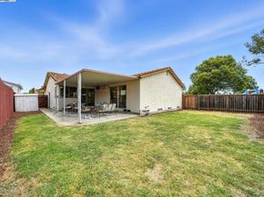 2510 Kirkwood Dr, Hayward CA 94545