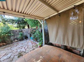 312 Wildcroft Dr, Martinez CA 94553