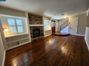 312 Wildcroft Dr, Martinez CA 94553