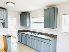 5525 Harvey Ave, Oakland CA 94621