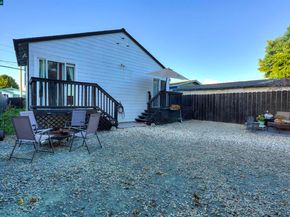 1324 104th Ave, Oakland CA 94603