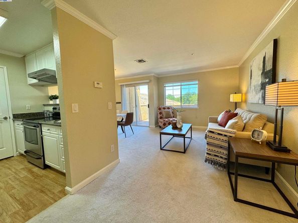 490 Bollinger Canyon Ln 367, San Ramon CA 94582