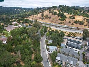 946 Risa Road, Lafayette CA 94549