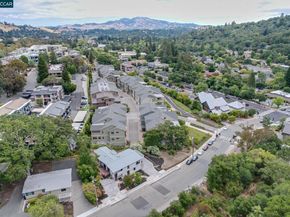 946 Risa Road, Lafayette CA 94549