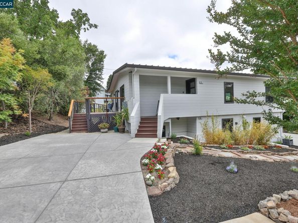 946 Risa Road, Lafayette CA 94549