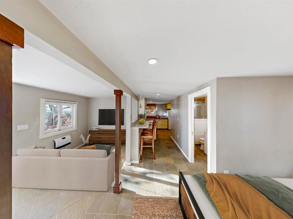 5716 Merriewood Drive, Oakland CA 94611
