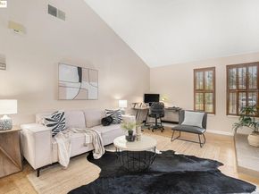1039 Village Oaks Drive, Martinez CA 94553