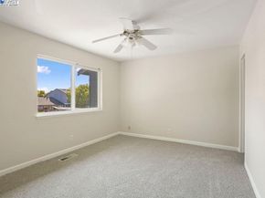1048 Spring Valley Cmn, Livermore CA 94551