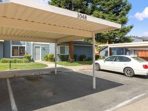 1048 Spring Valley Cmn, Livermore CA 94551