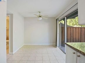 1048 Spring Valley Cmn, Livermore CA 94551