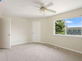 1048 Spring Valley Cmn, Livermore CA 94551