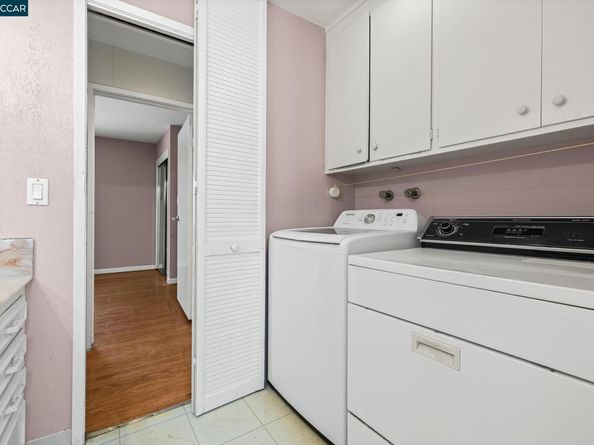 45 La Salle Dr, Moraga CA 94556