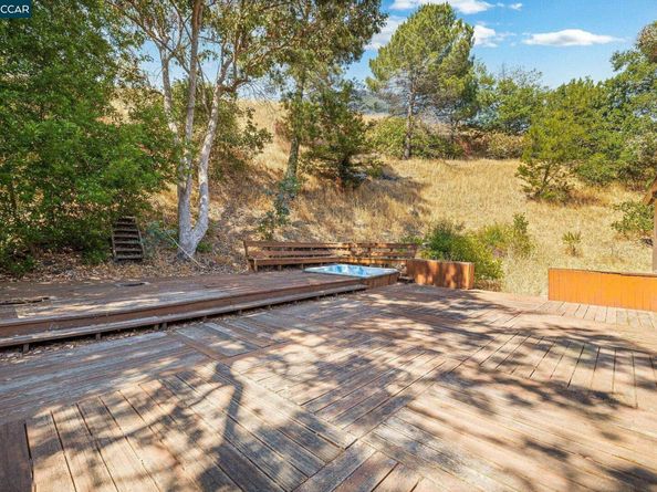 45 La Salle Dr, Moraga CA 94556