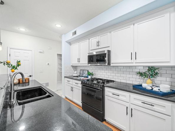 4353 Fitzwilliam St, Dublin CA 94568