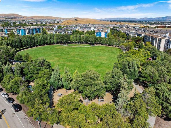 4353 Fitzwilliam St, Dublin CA 94568