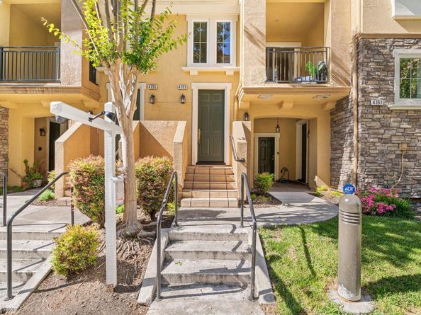 4353 Fitzwilliam St, Dublin CA 94568