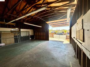 557 S 22nd St, Richmond CA 94804