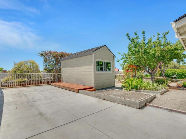 355 Appian Way, Union City CA 94587