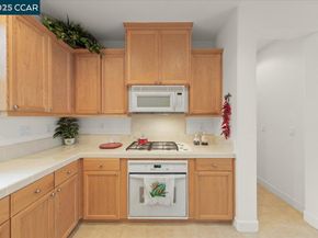 2003 De Anza Ln, Hercules CA 94547