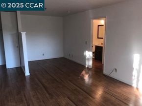 1971 Bonifacio St 6, Concord CA 94520