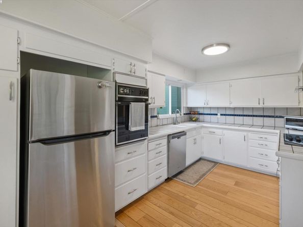 3412 Wyman St, Oakland CA 94619
