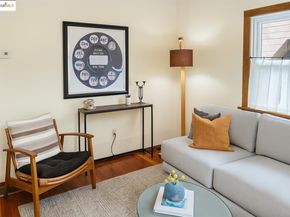 1130 Derby St, Berkeley CA 94702