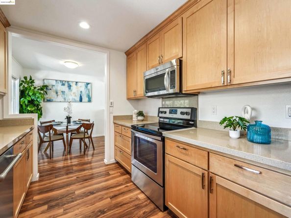 589 Evangeline Way, Hayward CA 94544