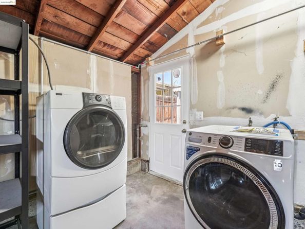 589 Evangeline Way, Hayward CA 94544