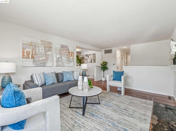589 Evangeline Way, Hayward CA 94544