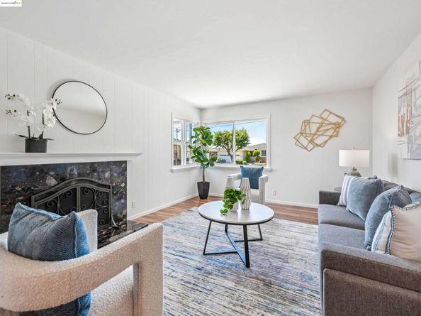 589 Evangeline Way, Hayward CA 94544