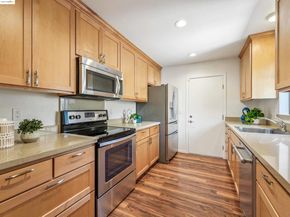 589 Evangeline Way, Hayward CA 94544