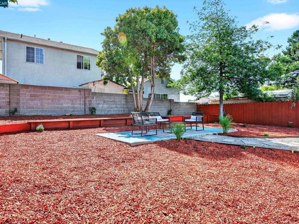 742 Alhambra Rd, El Sobrante CA 94803