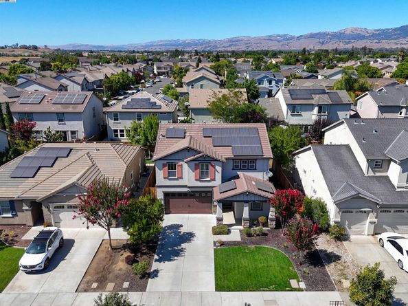 345 Ronan Ave, Gilroy CA 95020