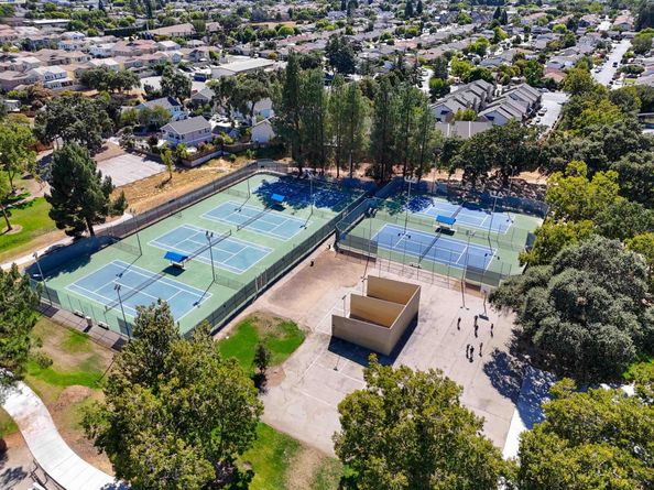 345 Ronan Ave, Gilroy CA 95020