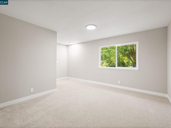 1241 Morning Glory Dr, Concord CA 94521