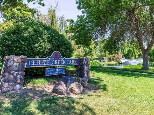 1241 Morning Glory Dr, Concord CA 94521