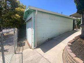 2309 High St, Oakland CA 94601