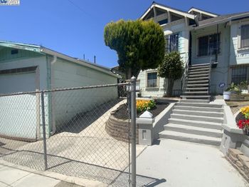 2309 High St